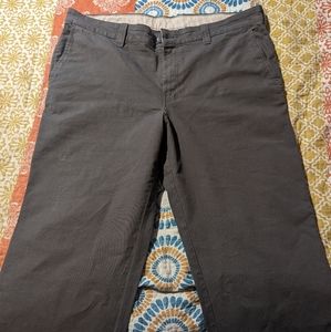 Columbia Men's Chino pant 40w 32l